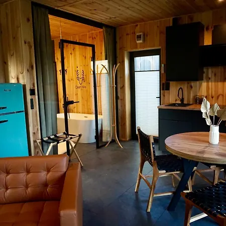 Brazowy Jelen By Deer Hills Luxury Holiday home *